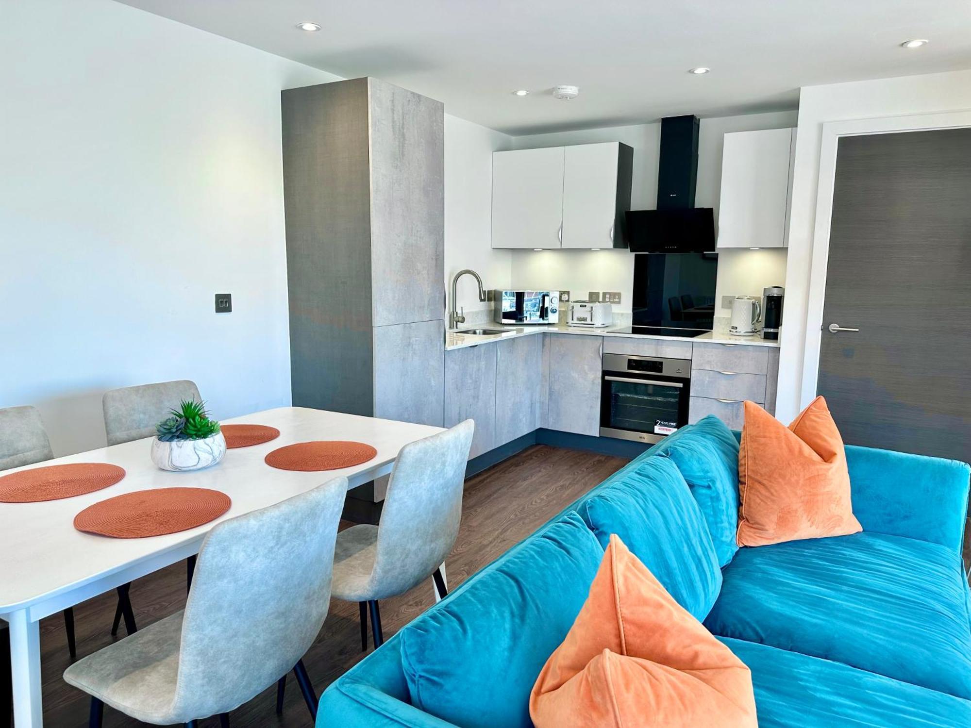 Icona Luxury With Minster Views & Allocated Parking *